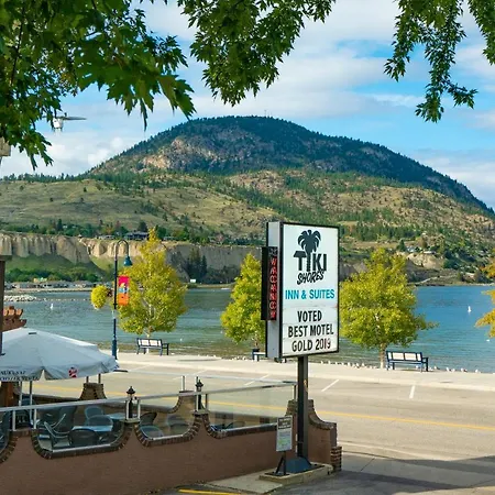 Tiki Shores Inn & Suites Penticton Exterior photo